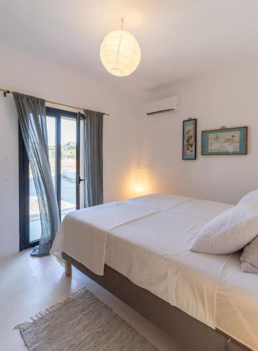 Villa Louloudia Stylish Luxury Villa With Private Pool 피치디아 외부 사진